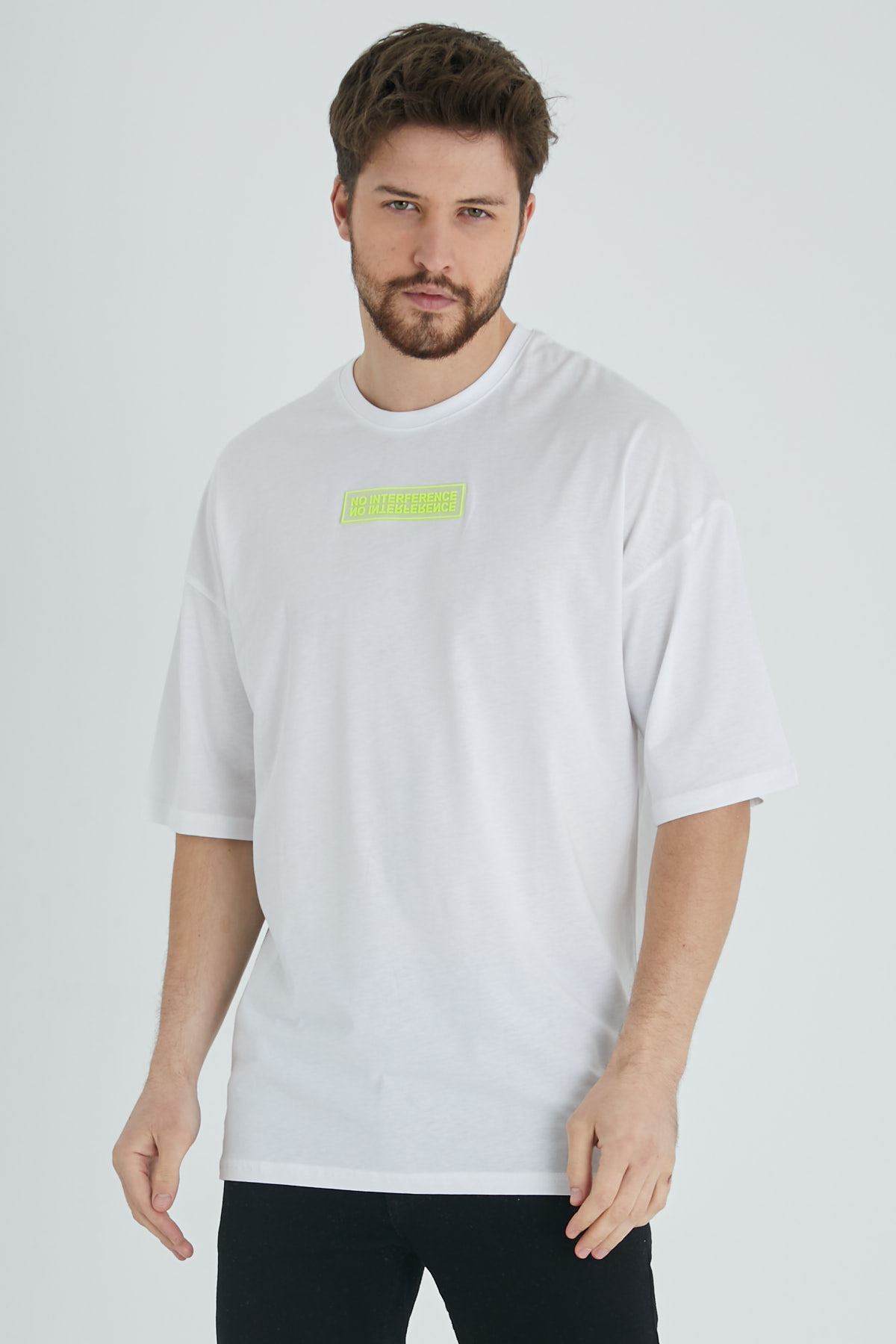 Beyaz Baskılı Oversize Tişört 1KXE1-44677-01 