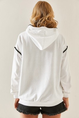 Beyaz Nakış Detaylı Kapüşonlü Sweatshirt 3YXK8-47510-01 - 5