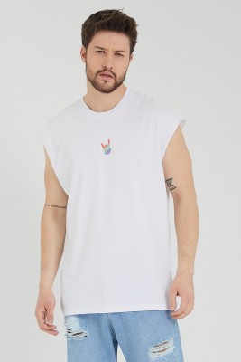 Beyaz Ön & Arka Baskılı Kolsuz Sporcu Tişört 1KXE1-44800-01 
