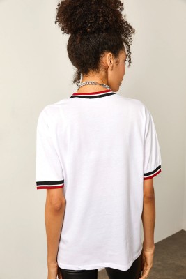 Beyaz Önü Basklı Şerit Ribanalı Basic Tişört 2YXK1-46216-01 - 7