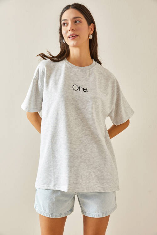 Gri Bisiklet Yaka Yazılı Oversize Tshirt 5YXK1-48703-03 - 3