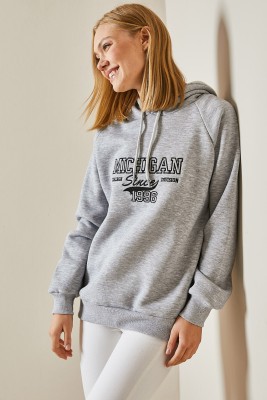 Gri Yazı Detaylı Şardonlu Kapüşonlü Sweatshirt 4KXK8-47600-03 - 3