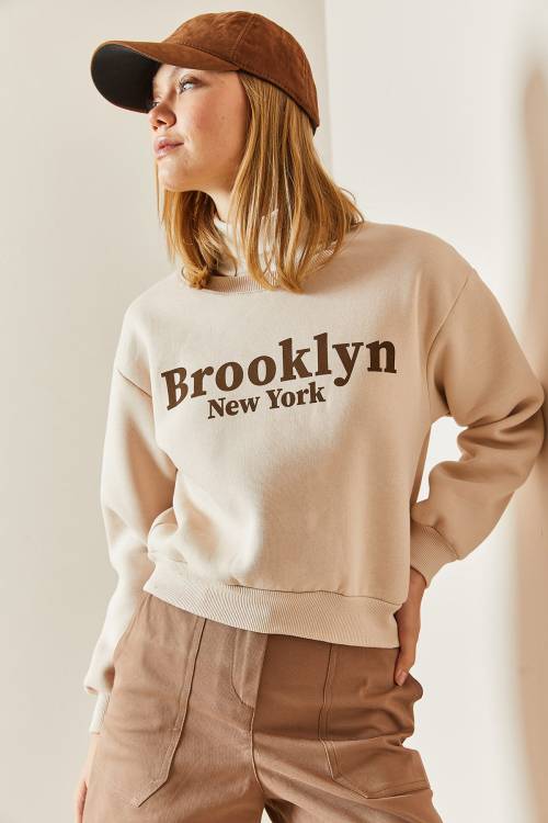 Krem Bisiklet Yaka Yazı Detaylı Sweatshirt 4KXK8-47752-22 - 2