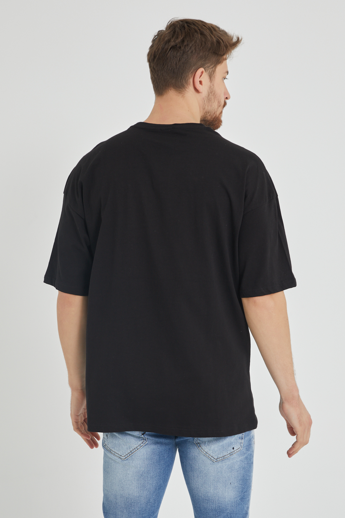 Siyah Baskılı Oversize Tişört 1KXE1-44676-02 - 4
