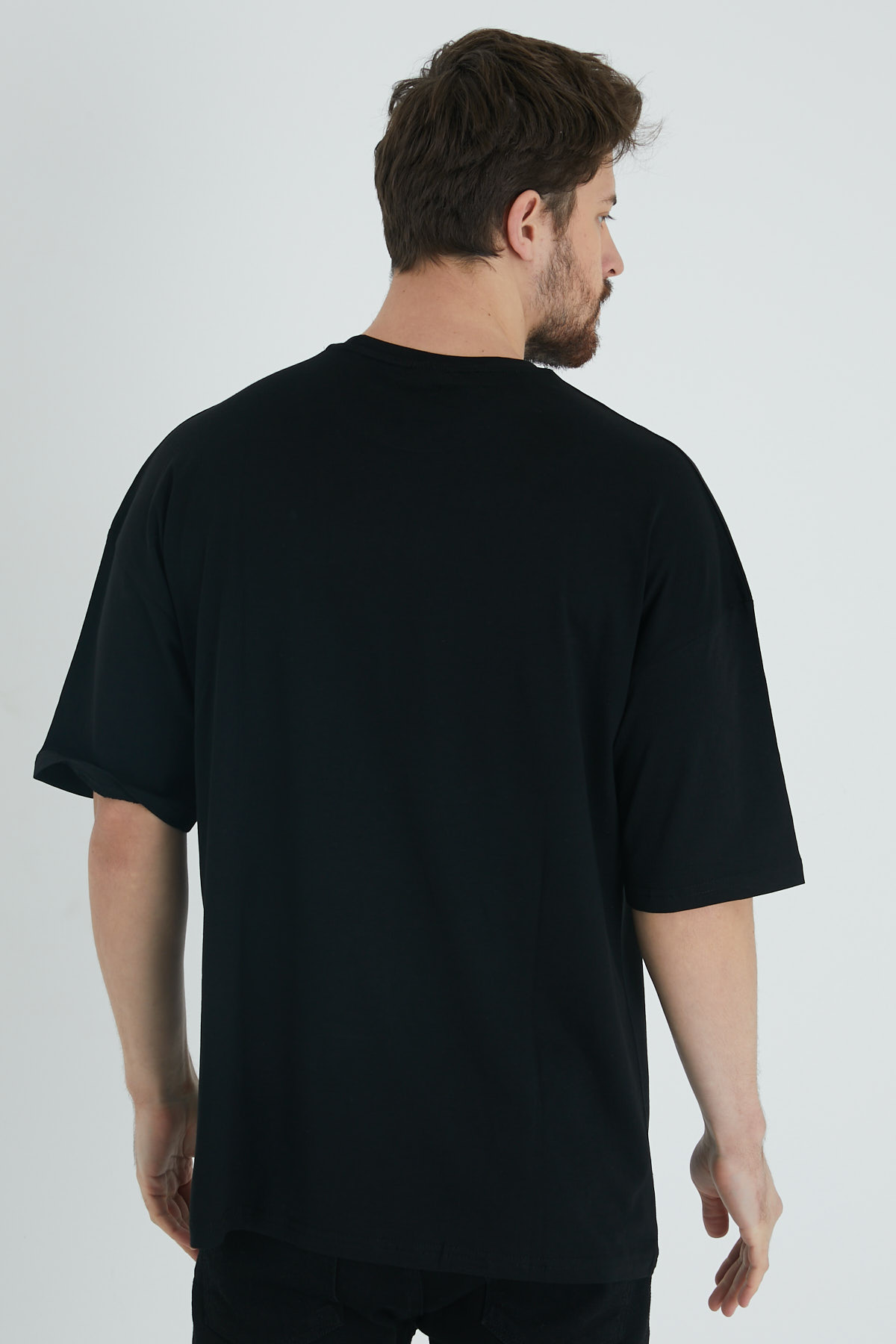 Siyah Baskılı Oversize Tişört 1KXE1-44677-02 - 5