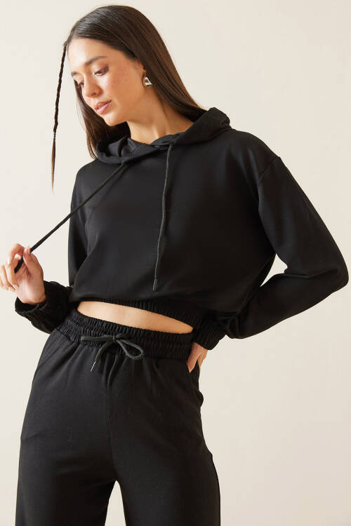 Siyah Kapüşonlu Crop Sweatshirt 5KXK8-48964-02 - 2