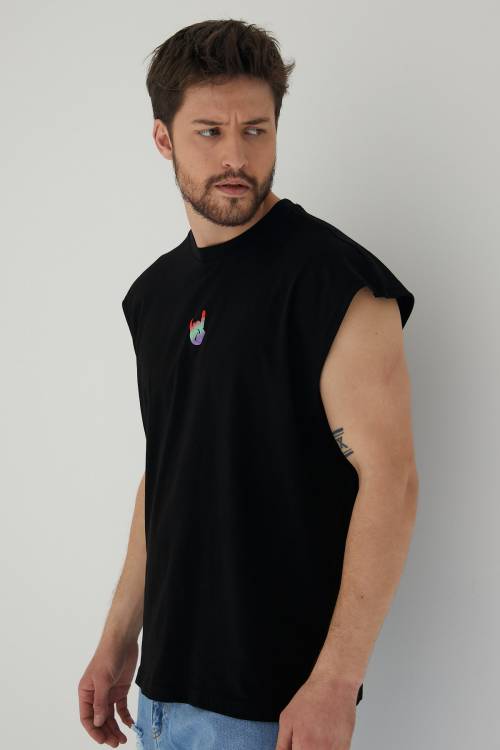 Siyah Ön & Arka Baskılı Kolsuz Sporcu Tişört 1KXE1-44800-02 - 6